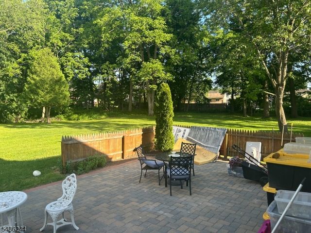 30 N Dell Ave, Roxbury Twp., NJ 07847