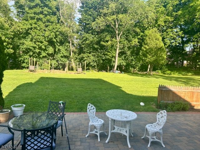 30 N Dell Ave, Roxbury Twp., NJ 07847