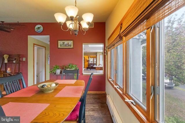 795 N HILLS AVE, Glenside, PA 19038