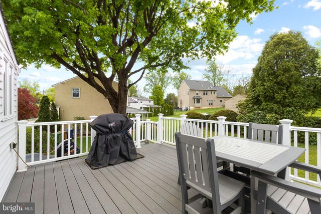 795 N HILLS AVE, Glenside, PA 19038