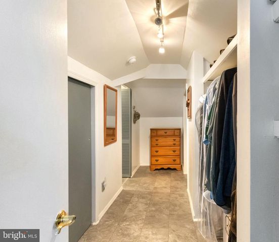 795 N HILLS AVE, Glenside, PA 19038