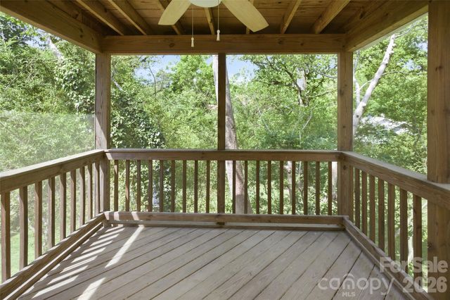70 Cedar Street, Asheville, NC 28803
