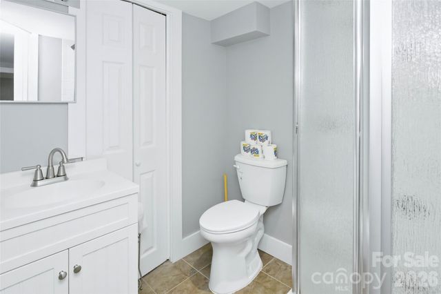 70 Cedar Street, Asheville, NC 28803