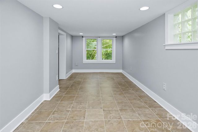 70 Cedar Street, Asheville, NC 28803