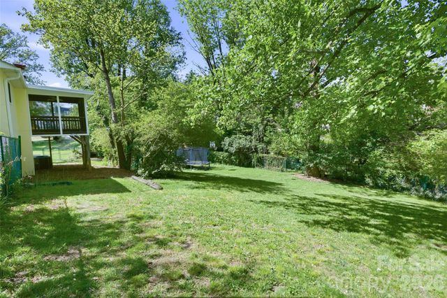 70 Cedar Street, Asheville, NC 28803