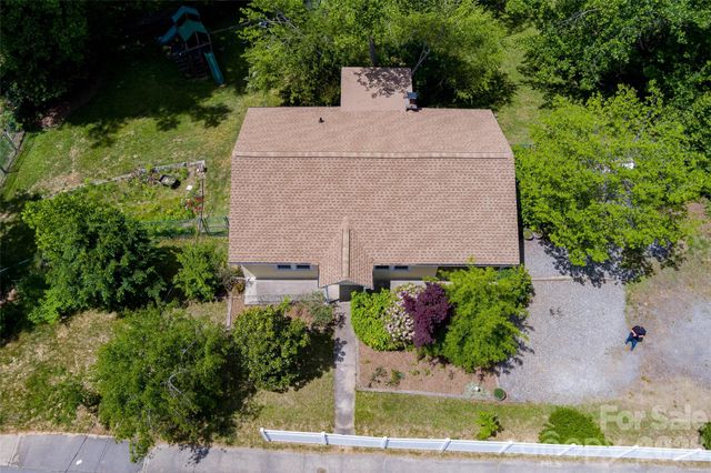 70 Cedar Street, Asheville, NC 28803