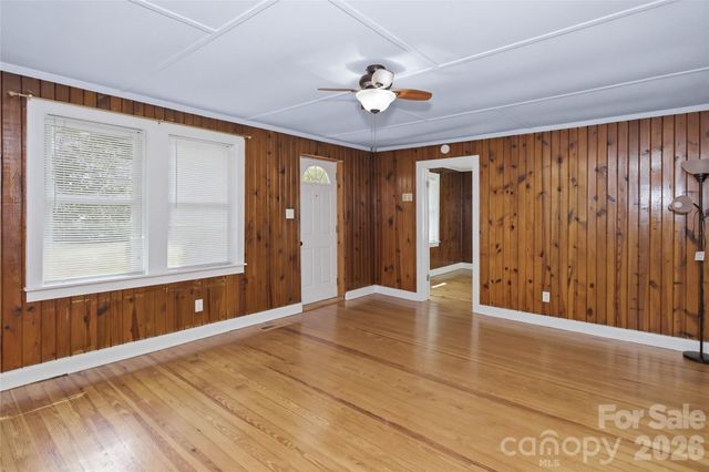 70 Cedar Street, Asheville, NC 28803