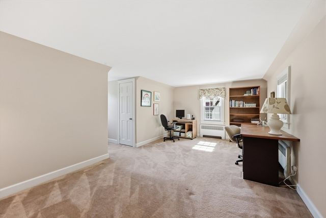 77 Pleasantview Avenue, Longmeadow, MA 01106