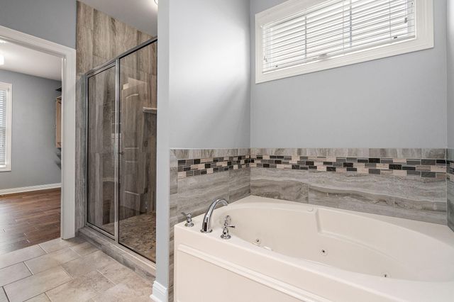 9827 Garden Way, St. John, IN 46373