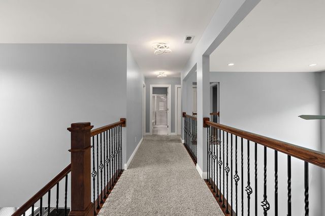 9827 Garden Way, St. John, IN 46373