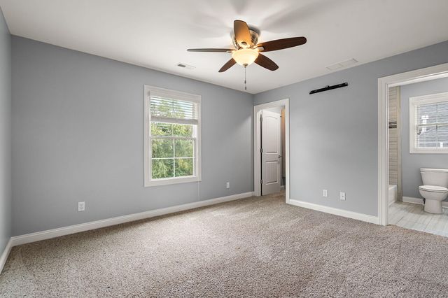 9827 Garden Way, St. John, IN 46373
