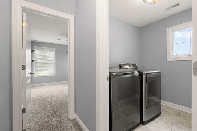 9827 Garden Way, St. John, IN 46373
