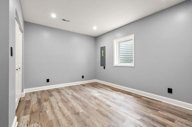 9827 Garden Way, St. John, IN 46373