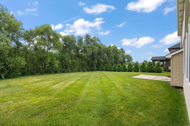 9827 Garden Way, St. John, IN 46373
