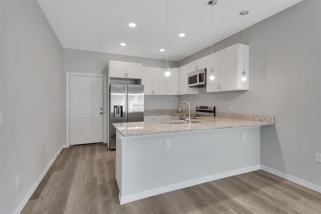 1303 THOMPSON STREET, Deland, FL 32720