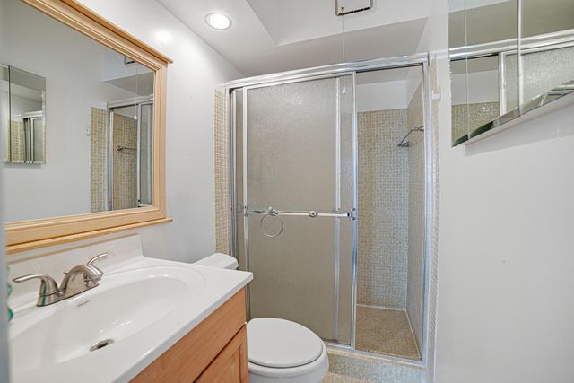 101 Doolen Court 201, North Palm Beach, FL 33408