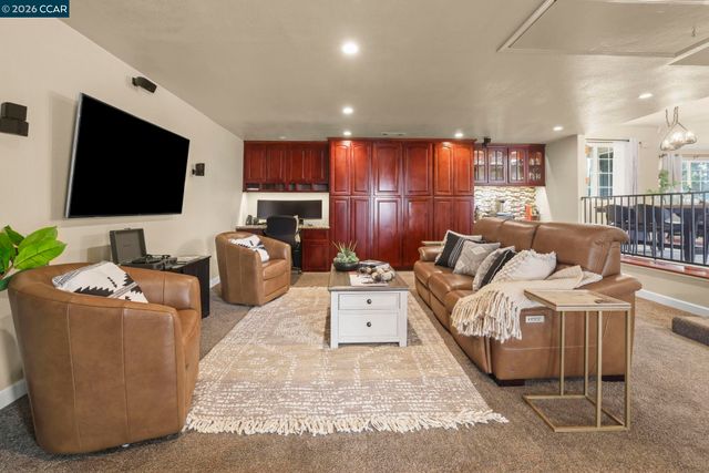 1536 Lavetta Way, Concord, CA 94521