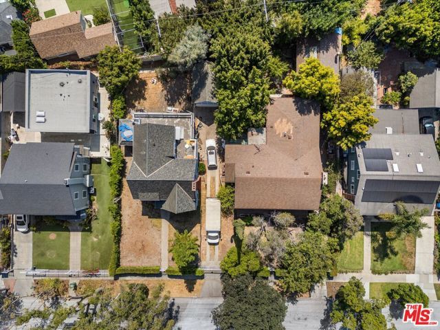 814 5th Avenue, Los Angeles, CA 90005