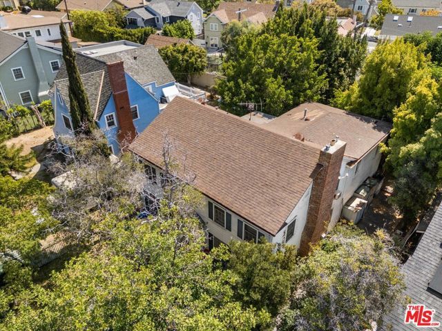 814 5th Avenue, Los Angeles, CA 90005
