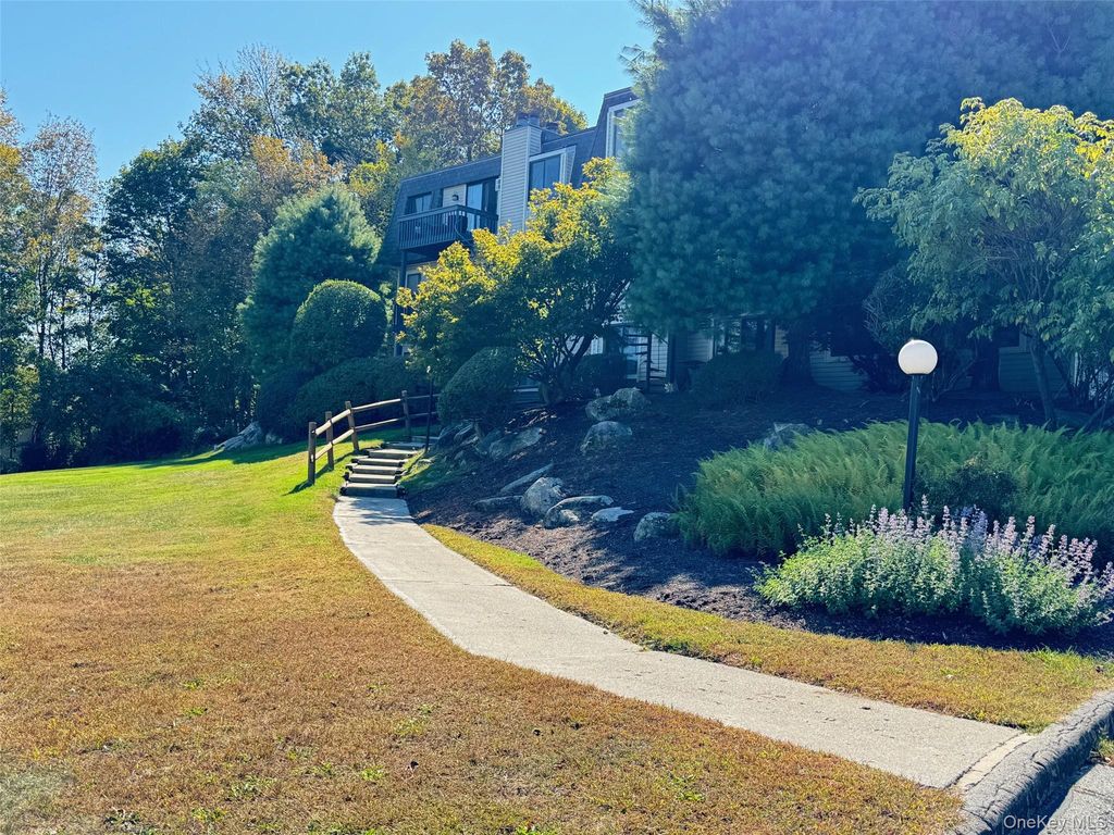 602 Drew Lane, Carmel, NY 10512