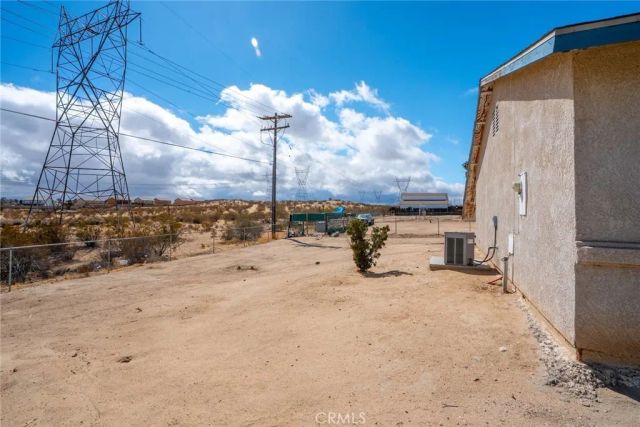 16205 Llanada Avenue, Victorville, CA 92394