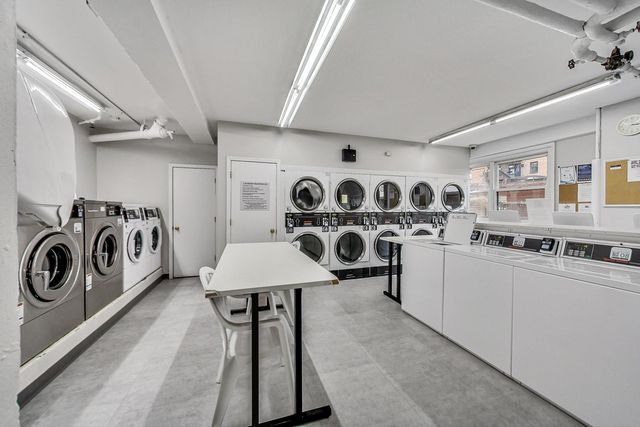 2909 N Sheridan Road 1807, Chicago, IL 60657