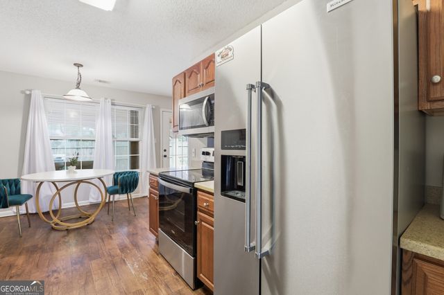 100 Poolside Lane, Savannah, GA 31405