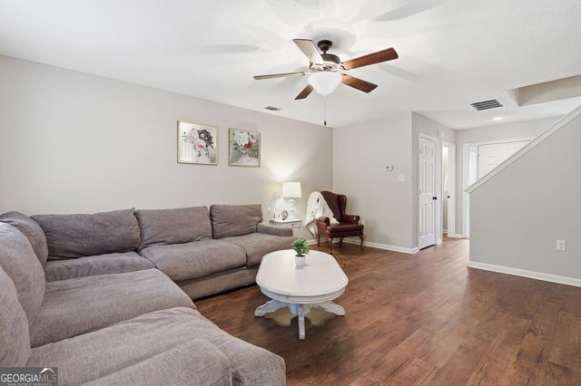 100 Poolside Lane, Savannah, GA 31405