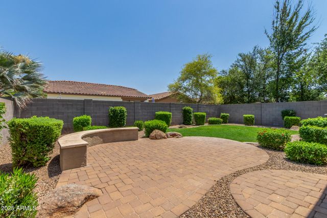 374 W LYLE Avenue, San Tan Valley, AZ 85140