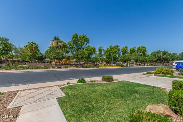 374 W LYLE Avenue, San Tan Valley, AZ 85140