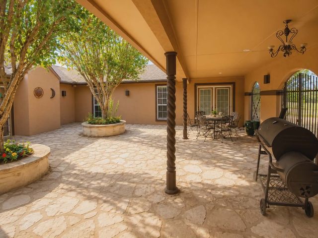 3711 Dove Creek Road, Cleburne, TX 76031