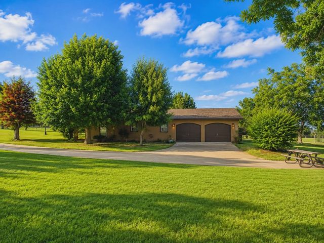 3711 Dove Creek Road, Cleburne, TX 76031