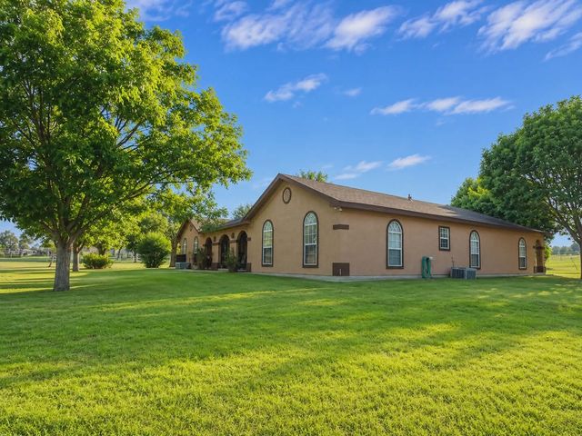3711 Dove Creek Road, Cleburne, TX 76031