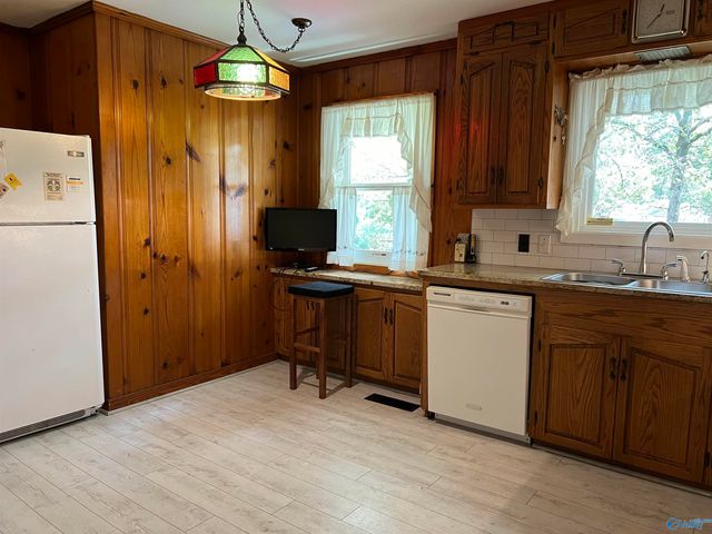 201 W Duncan Avenue, Florence, AL 35630
