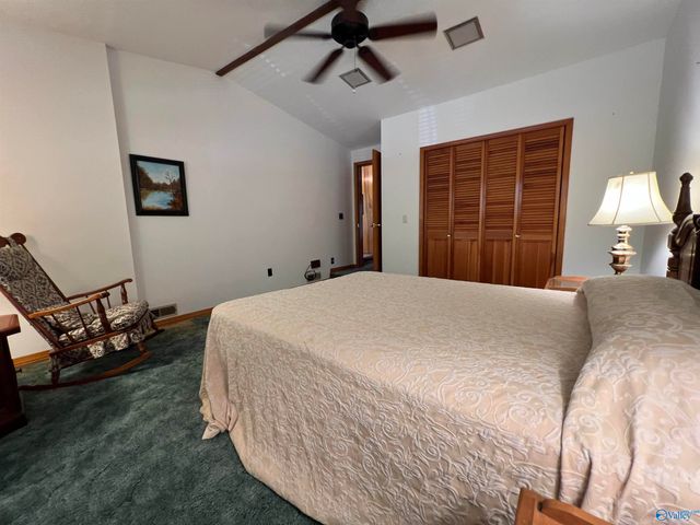 201 W Duncan Avenue, Florence, AL 35630