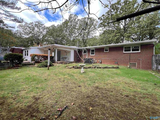 201 W Duncan Avenue, Florence, AL 35630