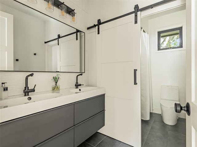 6100 Gena CT, Austin, TX 78757