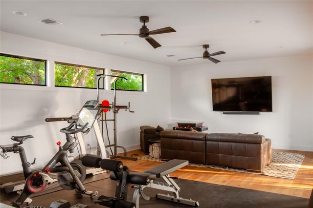 6100 Gena CT, Austin, TX 78757
