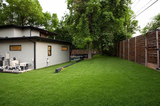 6100 Gena CT, Austin, TX 78757
