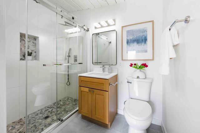 331 Carolina Lane, Palo Alto, CA 94306