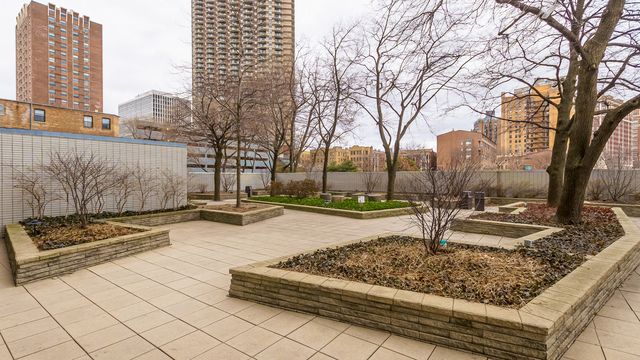 3600 N Lake Shore Drive 2610, Chicago, IL 60613