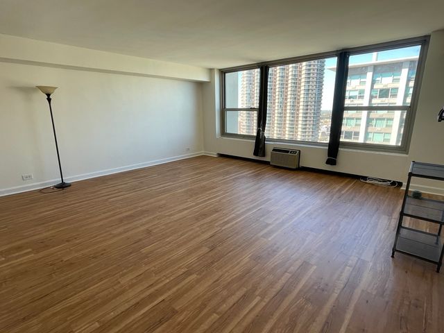 3600 N Lake Shore Drive 2610, Chicago, IL 60613