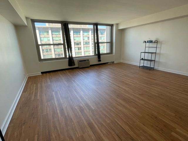 3600 N Lake Shore Drive 2610, Chicago, IL 60613