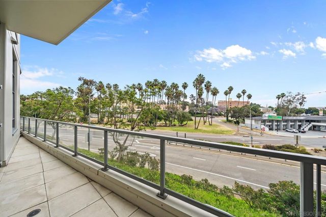 1441 9th Ave 102, San Diego, CA 92101