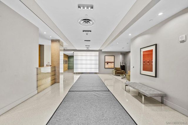 1441 9th Ave 102, San Diego, CA 92101