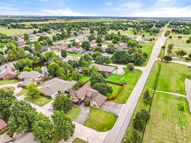 1117 SW Heritage Drive, El Reno, OK 73036