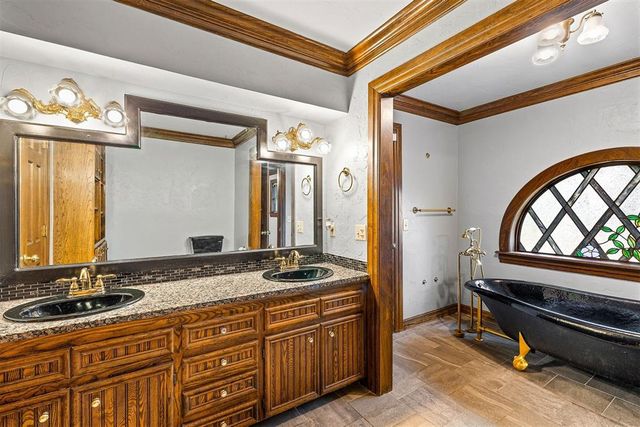 1117 SW Heritage Drive, El Reno, OK 73036