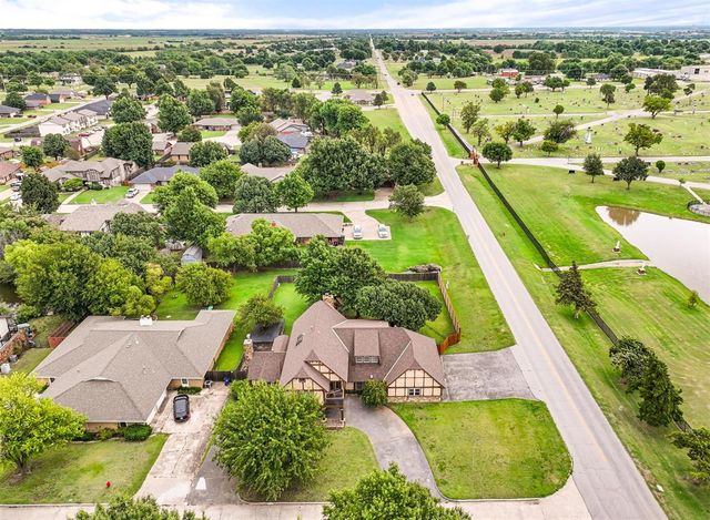 1117 SW Heritage Drive, El Reno, OK 73036