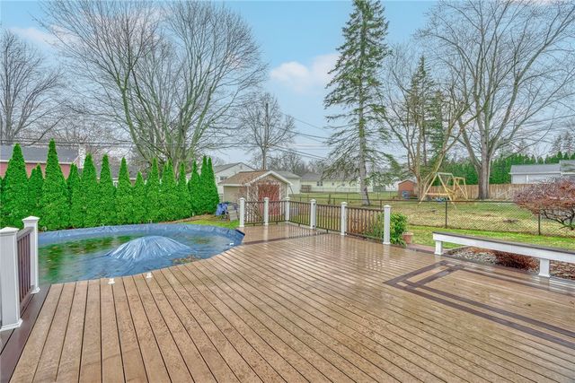 82 Mariposa Drive, Gates, NY 14624