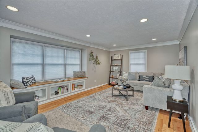 82 Mariposa Drive, Gates, NY 14624